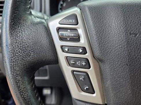Used 2024 Nissan Titan SV w/ SV Convenience Package RWD image 26