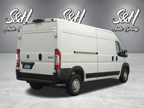 Used 2024 RAM ProMaster 2500 w/ Convenience Group FWD image 16