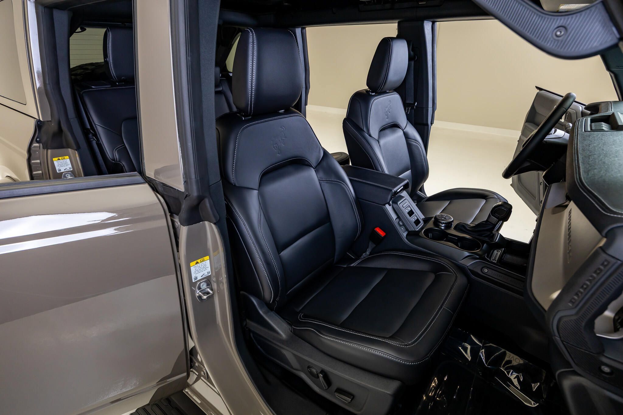 Used 2026 Ford Bronco Outer Banks AWD/4WD image 27