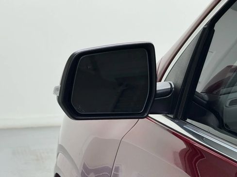 Used 2023 GMC Acadia Denali w/ Denali Ultimate Package image 46