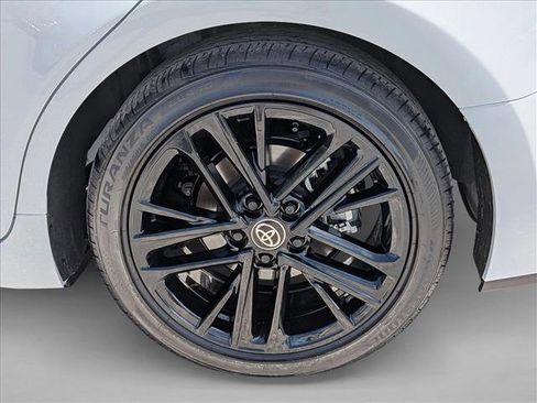 Used 2026 Toyota Camry SE FWD image 23