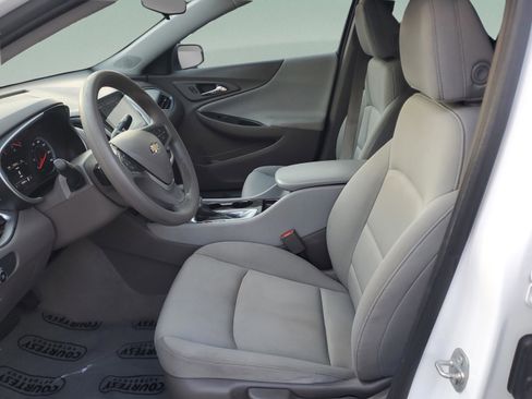 Used 2022 Chevrolet Malibu LS image 6