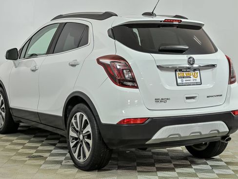 Used 2017 Buick Encore Essence FWD image 6