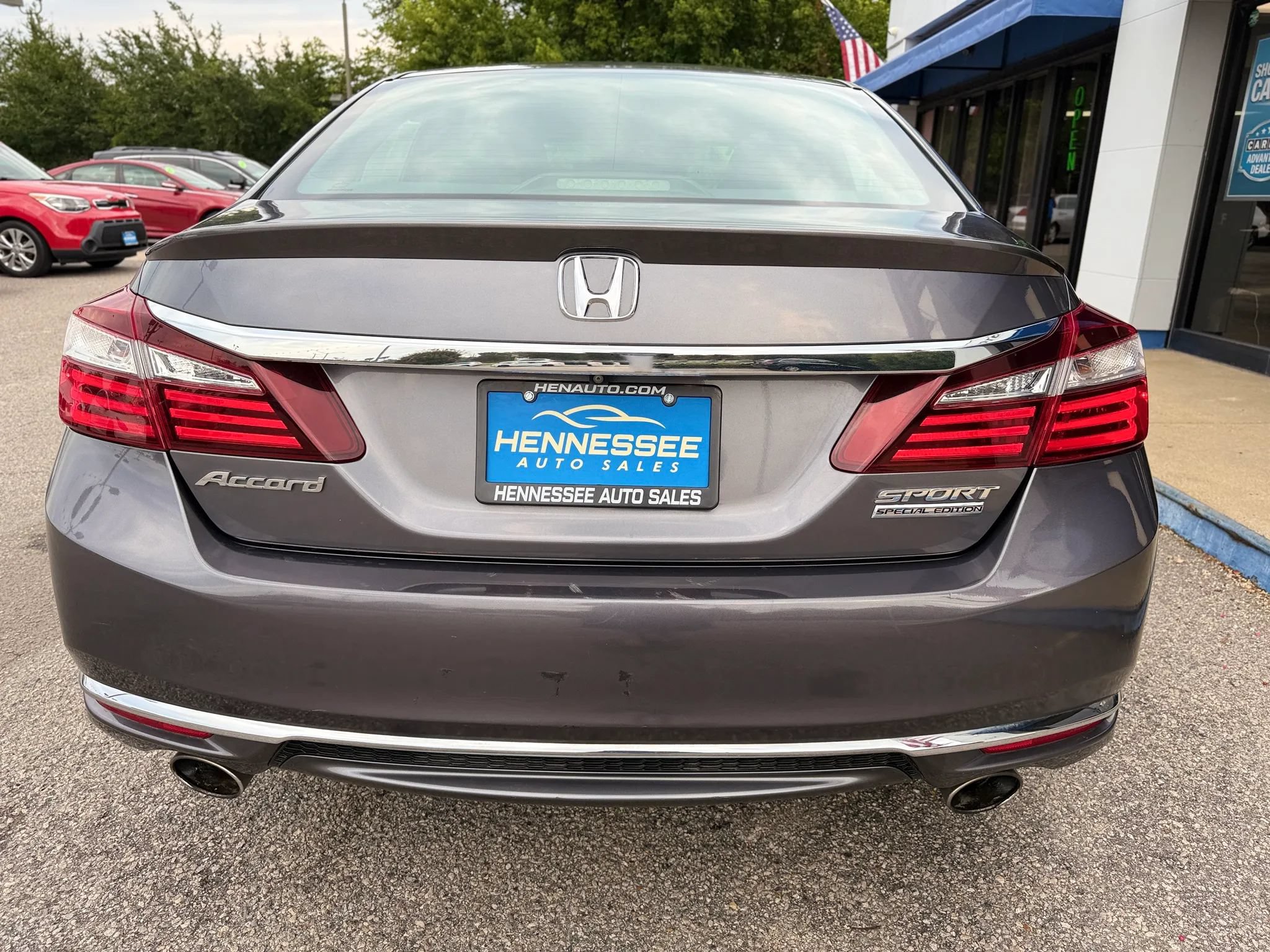 Used 2017 Honda Accord Sport Special Edition image 13