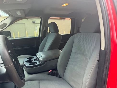 Used 2013 RAM 1500 Express AWD/4WD image 22