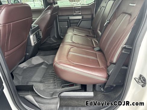 Used 2017 Ford F250 Platinum w/ Platinum Ultimate Package image 26
