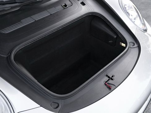 Used 2019 Porsche 911 Carrera image 91