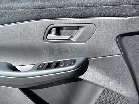 New 2026 Nissan Leaf SV+ w/ Floor Mat Package (SV+) image 10