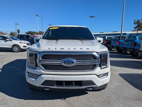 Used 2023 Ford F150 Limited image 9