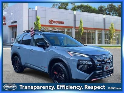 Used 2025 Nissan Rogue SV