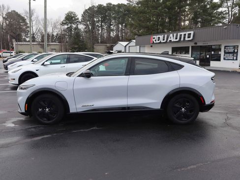 Used 2022 Ford Mustang Mach-E California Route 1 image 8