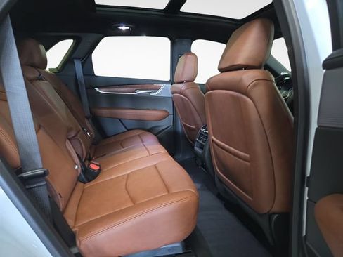 New 2026 Cadillac XT5 Premium Luxury w/ Driver Assist Package AWD/4WD image 38