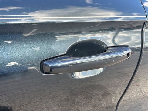 Used 2022 Lincoln Corsair Reserve w/ Equipment Group 201A image 21