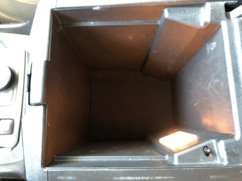 Used 2021 Chevrolet Traverse LT AWD/4WD image 24
