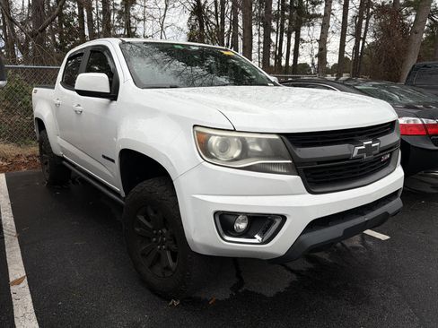 Used 2017 Chevrolet Colorado Z71 image 4