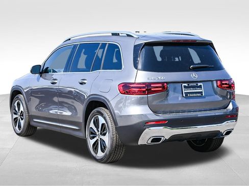 New 2026 Mercedes-Benz GLB 250 image 4