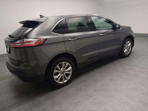 Used 2023 Ford Edge Titanium image 10