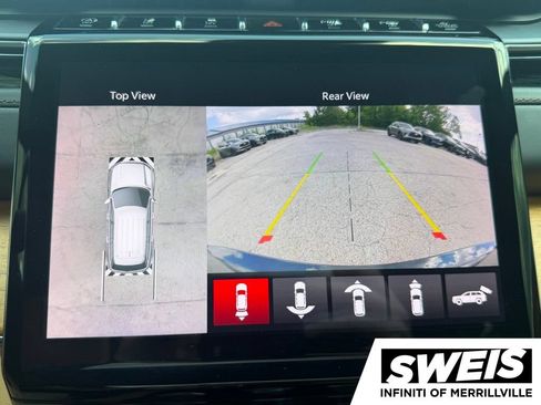 Used 2023 Jeep Grand Cherokee Summit AWD/4WD image 26