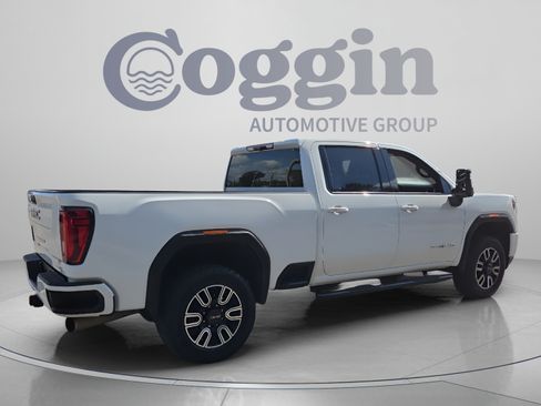 Certified 2022 GMC Sierra 2500 AT4 w/ Gooseneck/5TH Wheel Package AWD/4WD image 5