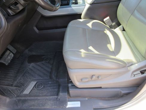 Certified 2015 Chevrolet Silverado 1500 LTZ Z71 w/ LTZ Plus Package image 23