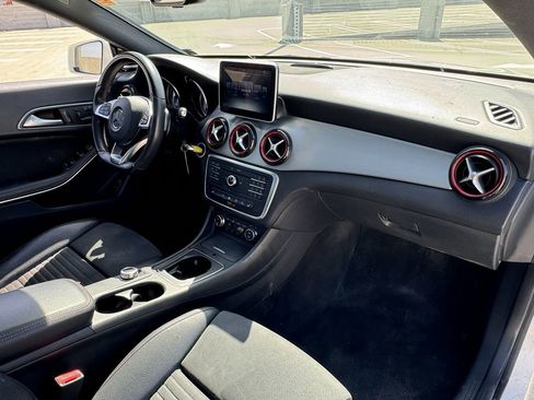 Used 2016 Mercedes-Benz CLA 250 image 5