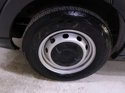 Used 2016 Ford Transit 350 XL image 10