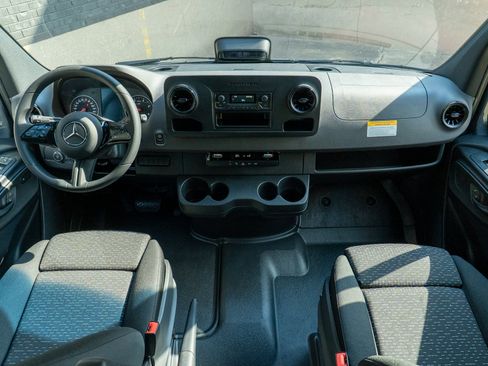 New 2026 Mercedes-Benz Sprinter 2500 image 15