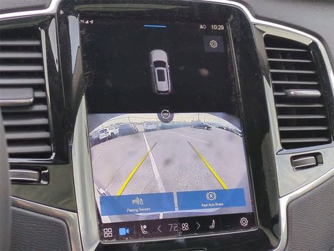 Used 2025 Volvo XC90 T8 Plus image 30