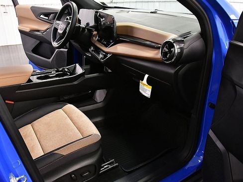 New 2026 Chevrolet Equinox ACTIV w/ Convenience Package III image 27