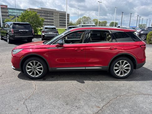 Certified 2022 Lincoln Corsair AWD w/ Premium Package image 4