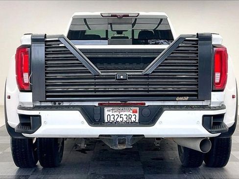 Used 2020 GMC Sierra 3500 Denali w/ Denali Ultimate Package image 3