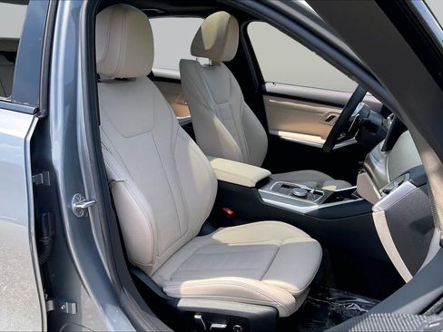 Used 2025 BMW M340i xDrive w/ Premium Package AWD/4WD image 8