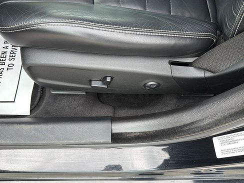 Used 2012 Dodge Charger R/T RWD image 11