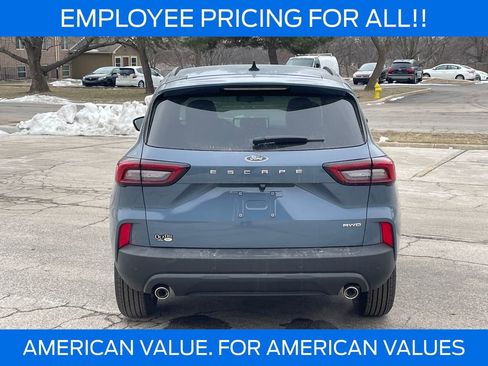 New 2026 Ford Escape ST-Line w/ Tech Pack #1 AWD/4WD image 4