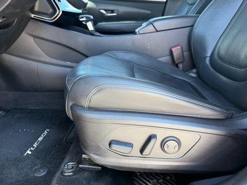 Used 2022 Hyundai Tucson SEL w/ Convenience + Premium Package AWD/4WD image 11