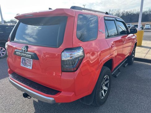 Used 2024 Toyota 4Runner TRD Off-Road Premium image 4