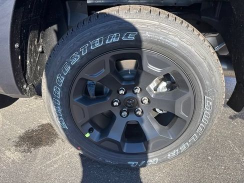 Used 2026 RAM 1500 Big Horn AWD/4WD image 7