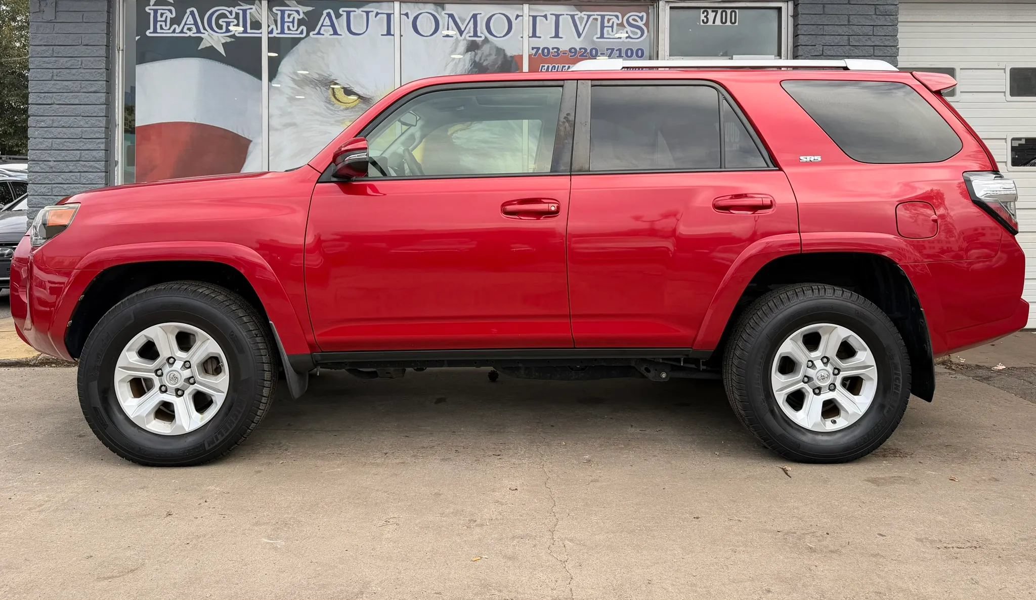 Used 2015 Toyota 4Runner SR5 Premium AWD/4WD image 6