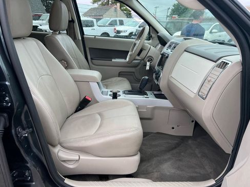 Used 2010 Mercury Mariner Premier FWD image 15