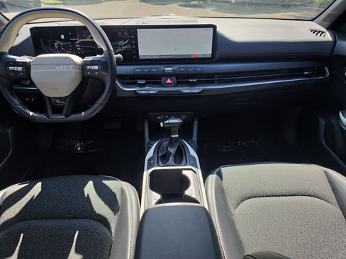 Certified 2025 Kia K4 GT-Line FWD image 12