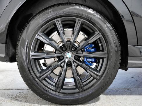Used 2020 BMW X6 M50i w/ Executive Package AWD/4WD image 40