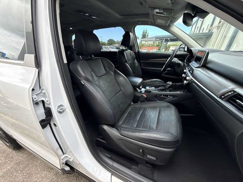 Used 2020 Kia Telluride SX w/ SX Prestige Package AWD/4WD image 27