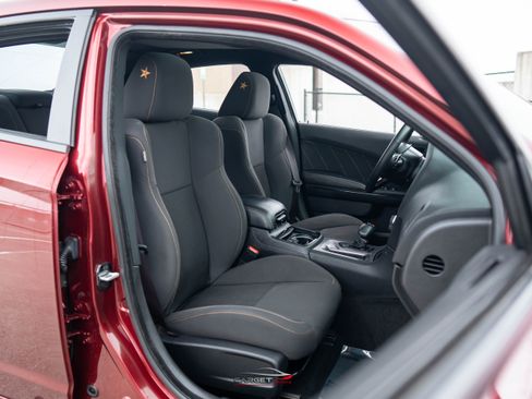 Used 2019 Dodge Charger Scat Pack w/ Stars & Stripes Edition image 17