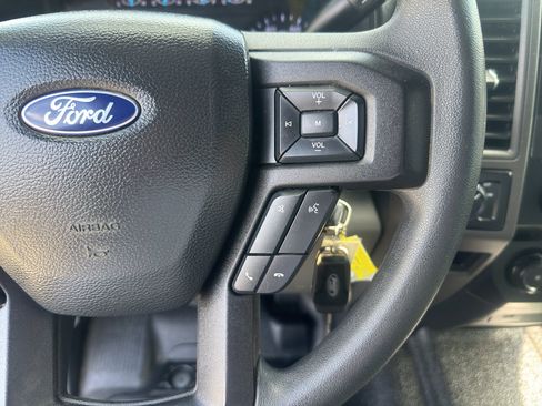 Used 2022 Ford F250 XL w/ Power Equipment Group RWD image 11