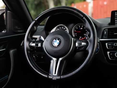 Used 2018 BMW M2 RWD image 33