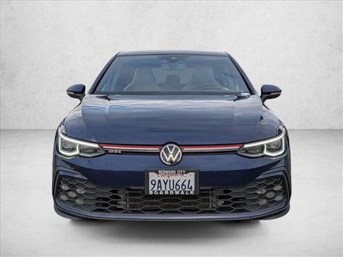 Used 2022 Volkswagen GTI Autobahn image 2