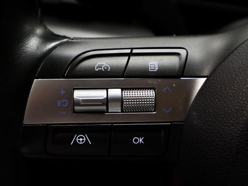 Used 2024 Hyundai Kona SEL FWD image 26