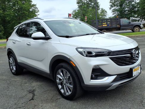 Certified 2023 Buick Encore GX Essence w/ Experience Buick Package AWD/4WD image 1