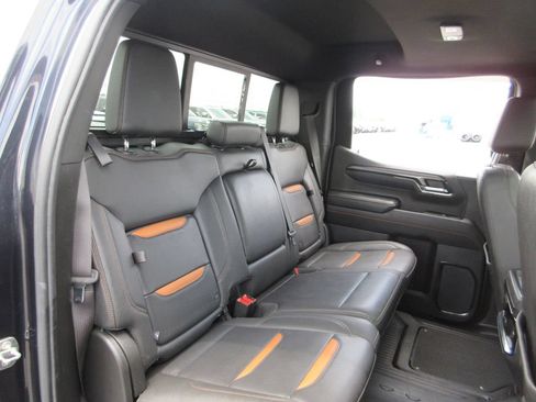 Certified 2022 GMC Sierra 1500 AT4 w/ AT4 Preferred Package AWD/4WD image 27
