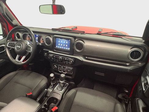 Used 2019 Jeep Wrangler Unlimited Sahara w/ Safety Group image 41